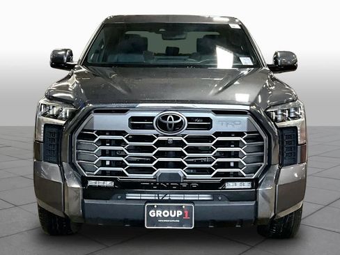 Used 2025 Toyota Tundra Platinum w/ TRD Off-Road Package AWD/4WD image 4