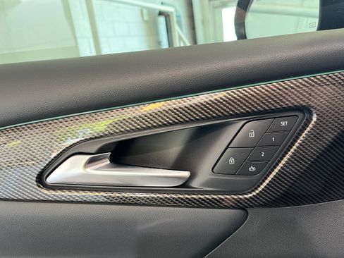New 2026 Chevrolet Traverse High Country w/ LPO, Floor Liner Package FWD image 29