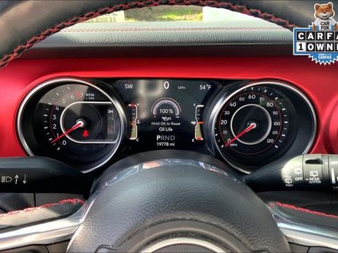 Used 2021 Jeep Wrangler Unlimited Rubicon w/ Xtreme Recon 35" Tire Package image 19