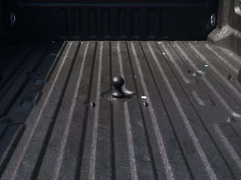 Used 2017 Ford F350 Lariat w/ Chrome Package image 9