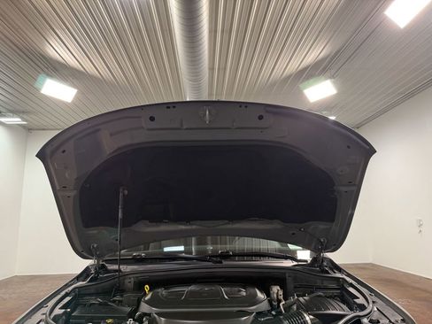 Used 2019 Jeep Grand Cherokee Laredo AWD/4WD image 87
