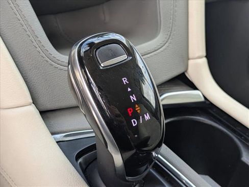 Used 2021 Cadillac XT5 Premium Luxury w/ LPO, Floor Liner Package image 12