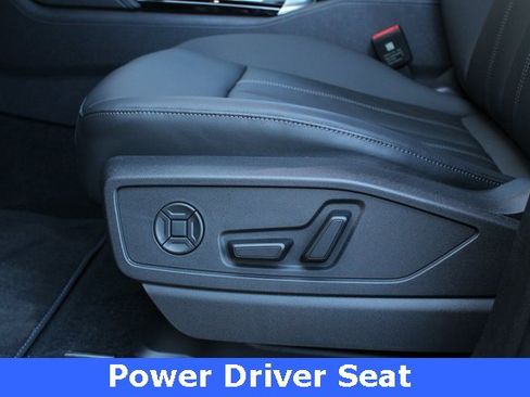 New 2025 Audi Q5 Premium Plus image 3