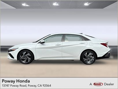 Used 2025 Hyundai Elantra SEL