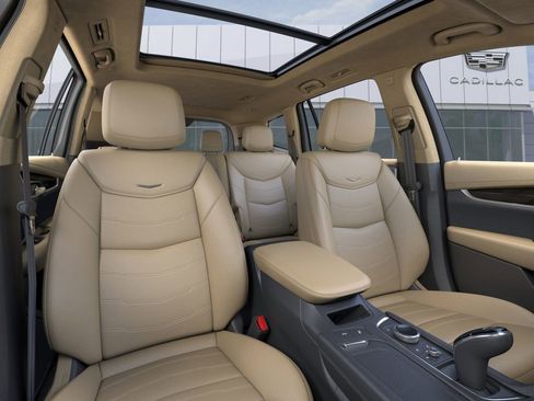 New 2025 Cadillac XT6 Premium Luxury w/ Platinum Package image 16