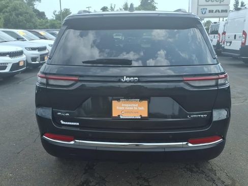 Certified 2023 Jeep Grand Cherokee Limited AWD/4WD image 6