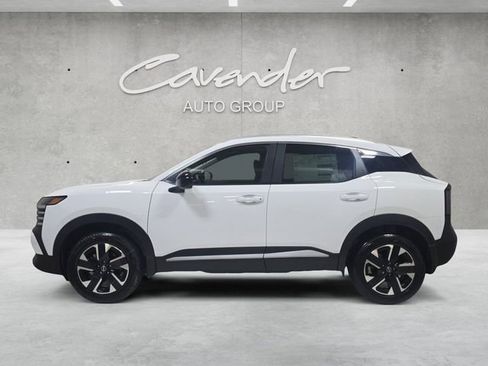 New 2026 Nissan Kicks SV image 13