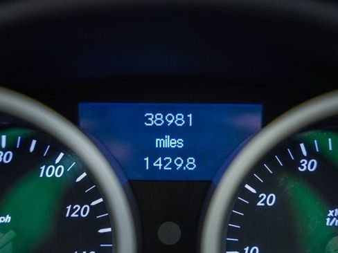 Used 2006 Mercedes-Benz SLK 350 image 9