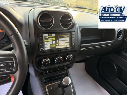 Used 2016 Jeep Patriot High Altitude AWD/4WD image 21