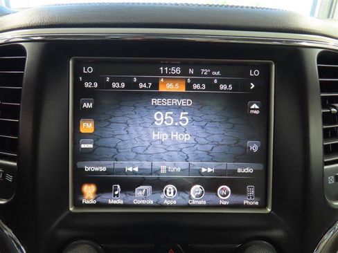 Used 2017 Jeep Grand Cherokee Overland AWD/4WD image 26