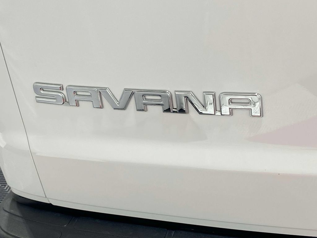 Used 2025 GMC Savana 2500 w/ Driver Convenience Package RWD image 11