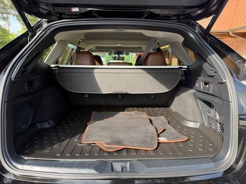 Used 2020 Subaru Outback Touring XT AWD/4WD image 16