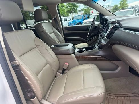 Used 2017 Chevrolet Tahoe LT RWD image 6