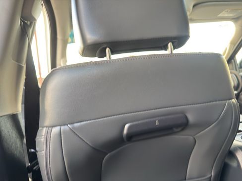 Used 2025 Ford Expedition Max Active image 20