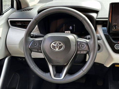 Used 2026 Toyota Corolla Cross LE w/ Cold Weather Package AWD/4WD image 18