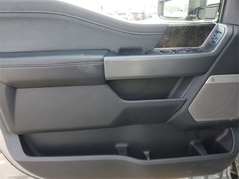 Used 2023 Ford F250 Lariat w/ Lariat Ultimate Package image 11