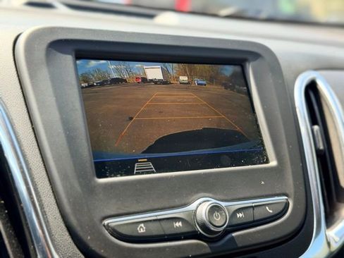 Used 2019 Chevrolet Equinox LT image 13