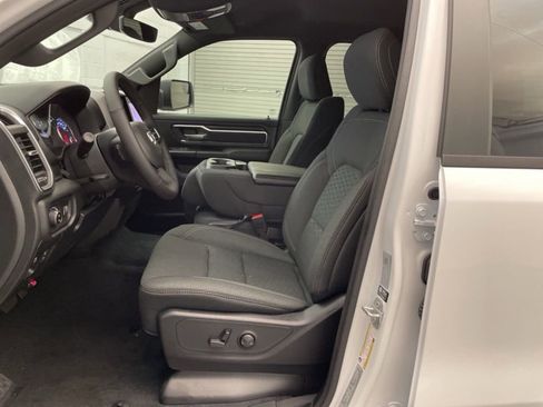 New 2025 RAM 1500 Big Horn AWD/4WD image 17