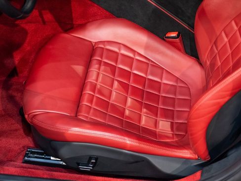 Certified 2022 Ferrari Roma image 25