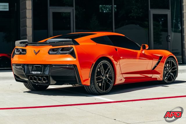 Used 2019 Chevrolet Corvette Stingray Coupe w/ Carbon Flash Badge Package RWD image 50