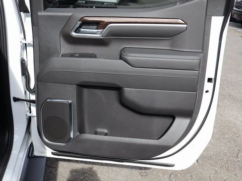 New 2026 GMC Sierra 1500 Elevation w/ Elevation Premium Package AWD/4WD image 21