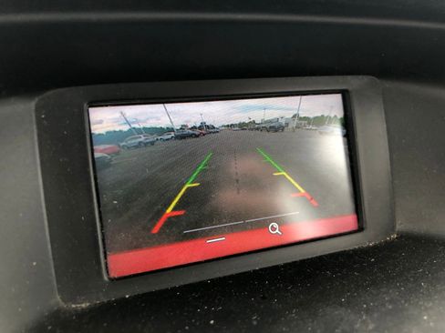 Used 2016 Ford Focus SE w/ SE Sport Package image 17