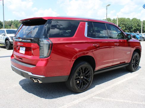 Used 2025 Chevrolet Tahoe High Country AWD/4WD image 6