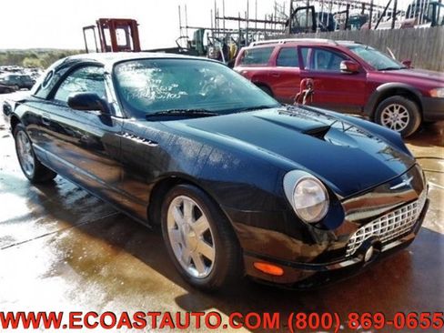 Used 2002 Ford Thunderbird Deluxe image 3