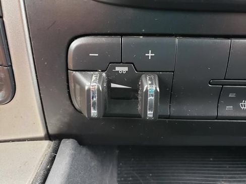 Used 2018 RAM 1500 Big Horn AWD/4WD image 22