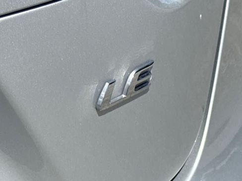 Used 2025 Toyota Corolla LE FWD image 10