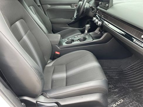 Used 2024 Honda Civic Sport image 24