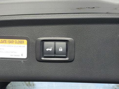 Used 2025 Mitsubishi Eclipse Cross SE image 7