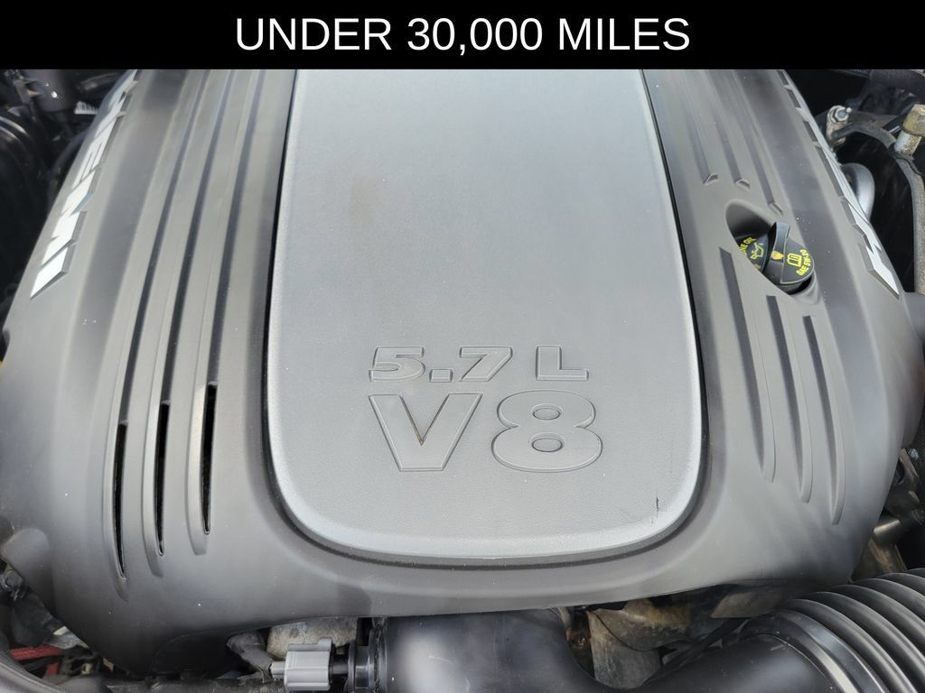 Used 2014 Dodge Challenger R/T RWD image 27