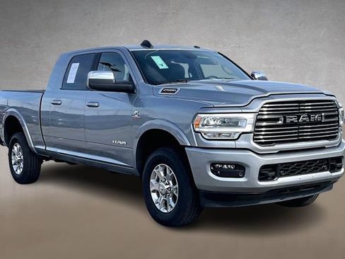 Used 2022 RAM 2500 Laramie AWD/4WD image 8