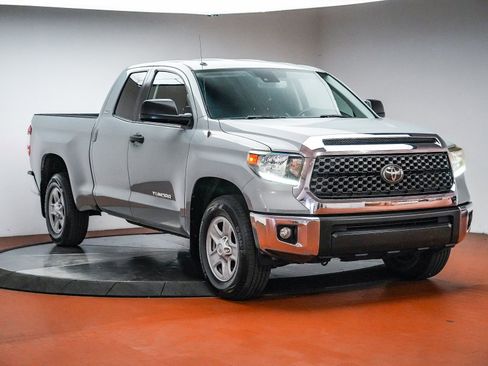 Used 2019 Toyota Tundra SR5 RWD image 3