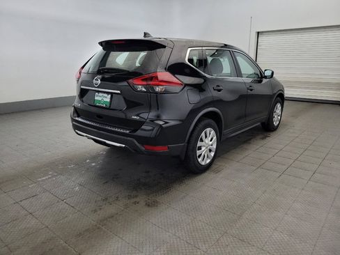 Used 2018 Nissan Rogue S AWD/4WD image 9
