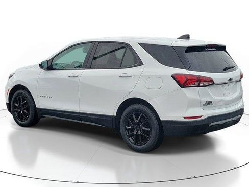 Used 2023 Chevrolet Equinox LT AWD/4WD image 3