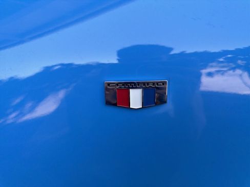 Certified 2022 Chevrolet Camaro SS RWD image 32