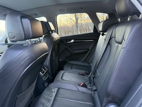 Used 2018 Audi Q5 2.0T Premium Plus w/ Premium Plus Package image 18