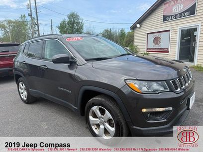 Used 2019 Jeep Compass Latitude w/ Cold Weather Group
