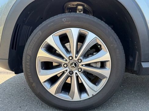 Used 2022 Mercedes-Benz GLE 350 4MATIC image 11