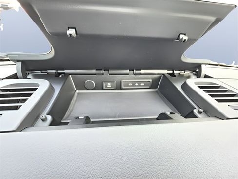 New 2026 Mercedes-Benz Sprinter 144 Cargo image 18