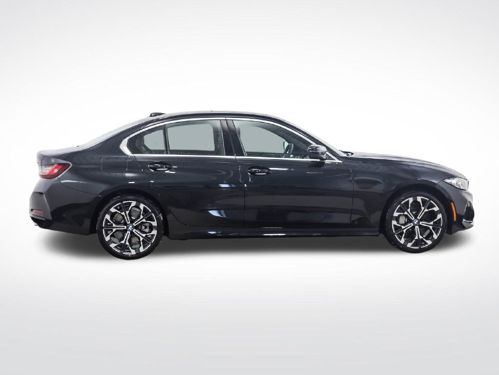 Used 2026 BMW 330i xDrive Sedan w/ Convenience Package AWD/4WD image 6
