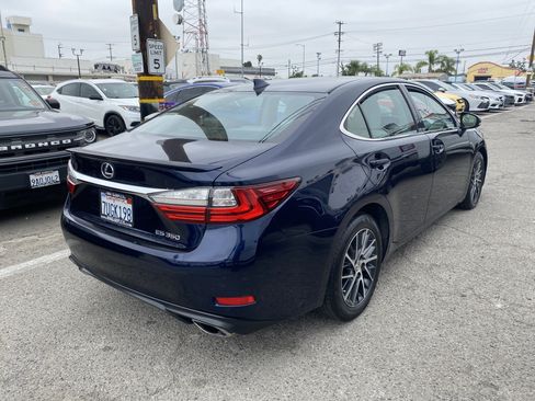 Used 2016 Lexus ES 350 w/ Navigation System Package FWD image 8