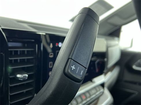 Used 2026 GMC Sierra 1500 Elevation image 16