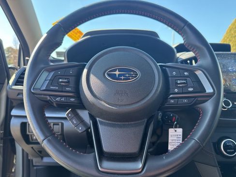 Used 2023 Subaru Crosstrek 2.0i Premium w/ Special Edition image 7