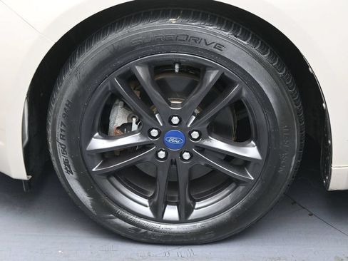 Used 2018 Ford Fusion S FWD image 37