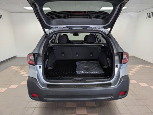 Used 2025 Subaru Outback Premium image 20