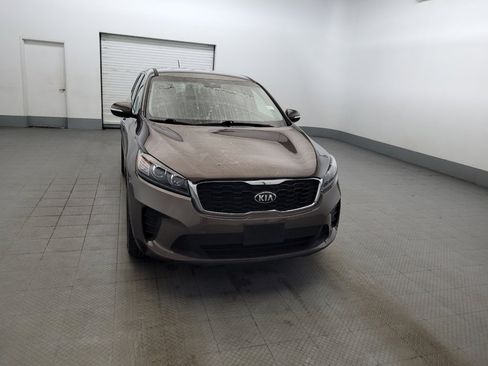 Used 2019 Kia Sorento AWD image 14