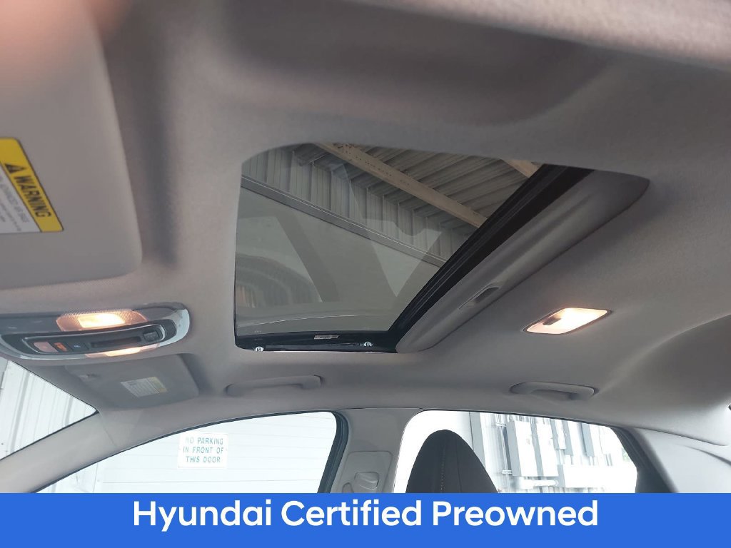 Certified 2025 Hyundai Elantra SEL FWD image 29